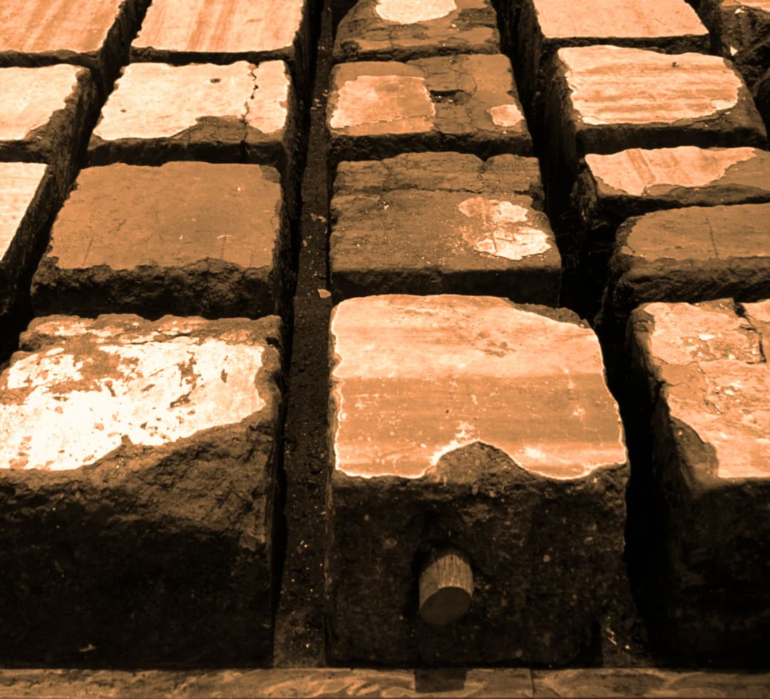 Collapse - Detail view 2